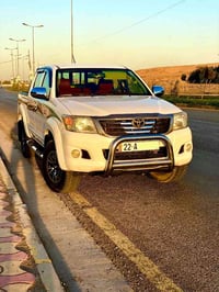 هايلوكس • ٢٠١٢ • جير عادي