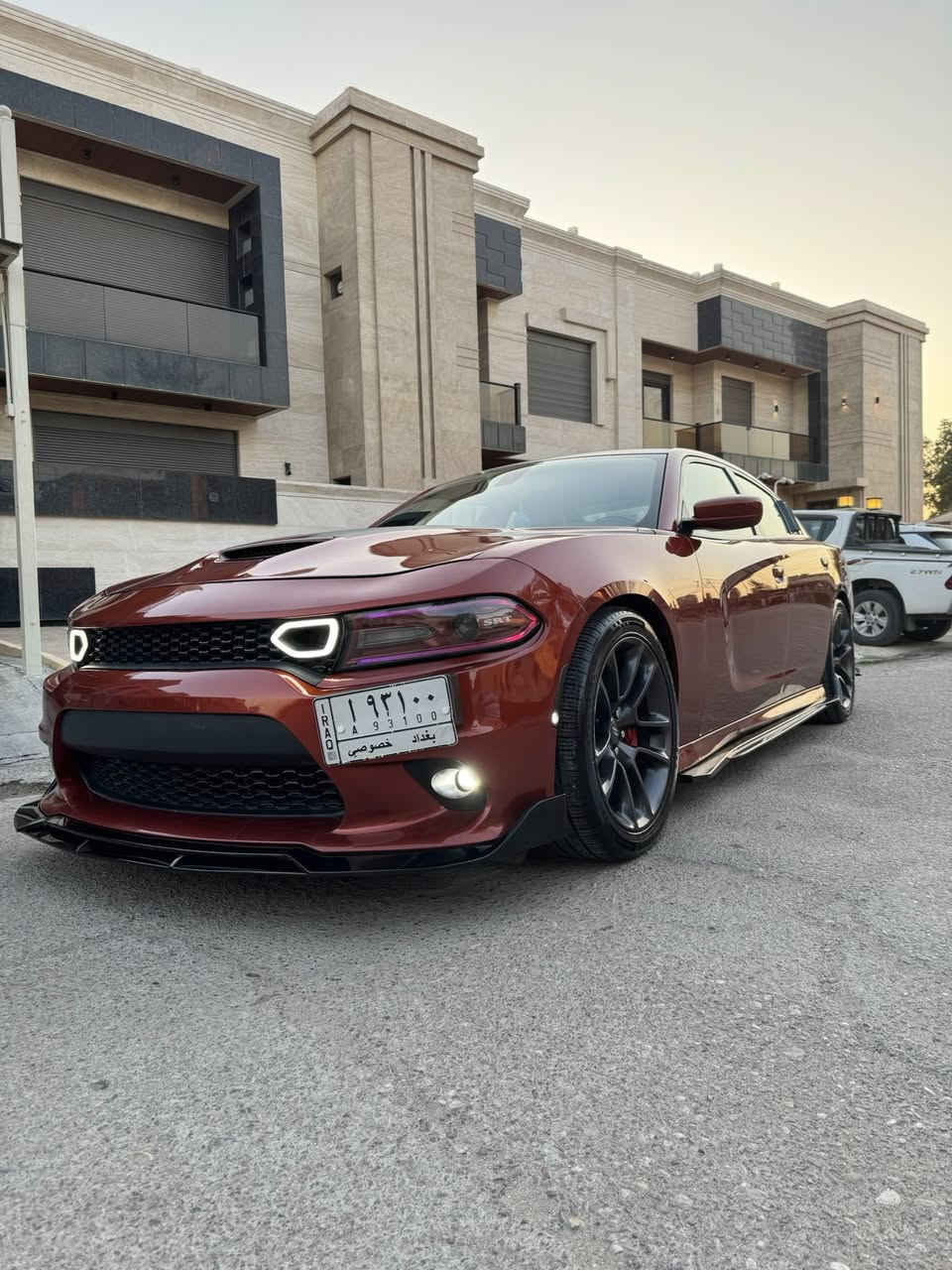 شباب الغالين
جارجر 2021 مشمشي لون مميز دايتونا 8 سلندر 5700 رقم بغداد شبه مميز كذالك علية كت كامل سكات باك
جديدة جدا ماشية 40 ميل فقط جاهزة على آخر شي 
فول 1/1 عدا فتحة قمارة اسود من امريكا 
ويل بلادي شركة شوتة كذالك ستوك سيارة على نظام الشركة
حادثها جاملغ وبنبد و حافة لغد فقط 
شاشة وكامرة دوارة
شفتات ستيرن
حساسات
كشتات هيتر و تبريد قطعتين تبريد
وضعيات قيادة 
اظافة إلى آلد متغير بيها
سعرها جدا مناسب 225 وبيه مجال للطيبين 
مكاني بغداد حي البنوك 
***********
