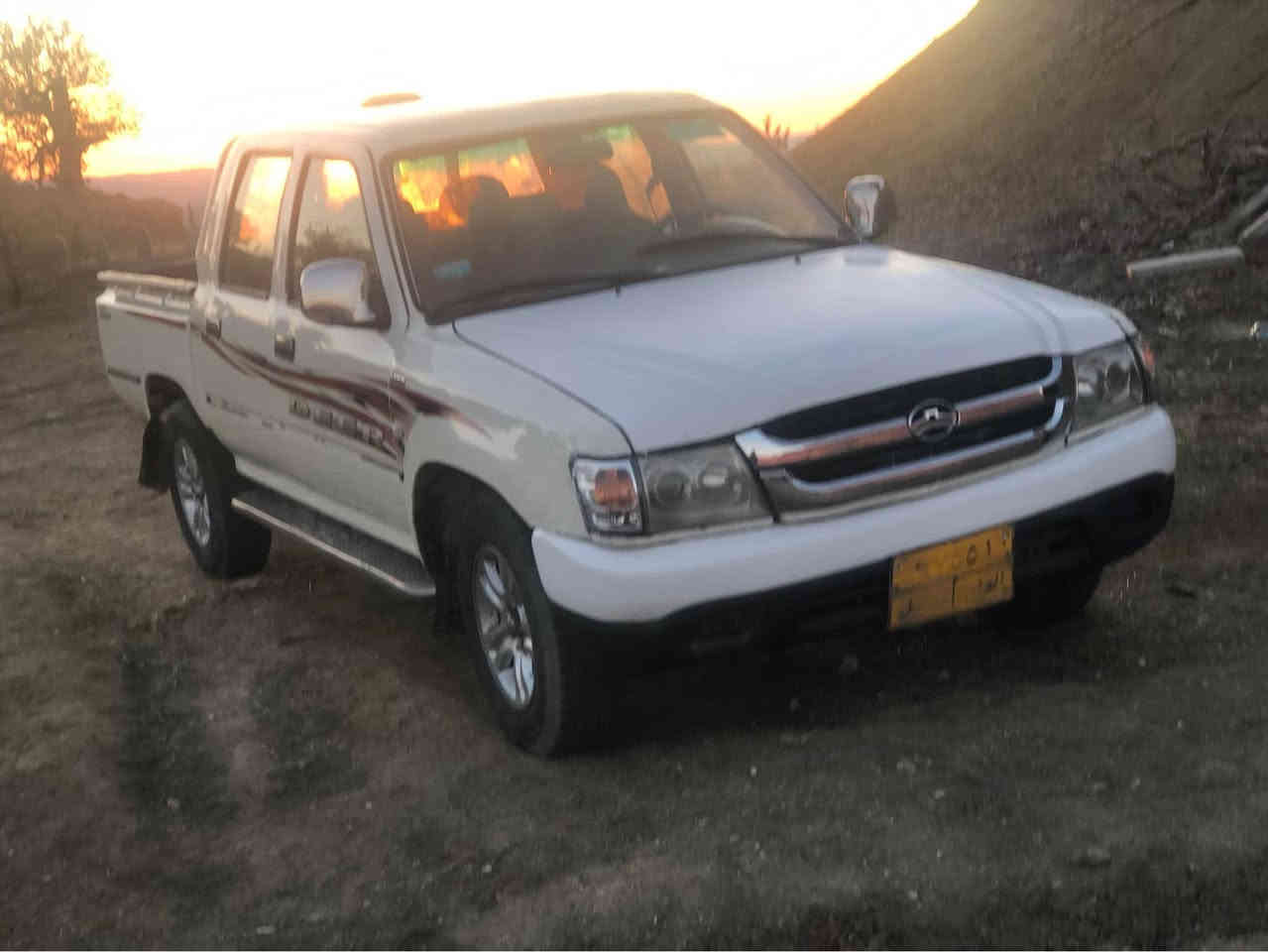 بوفرشتنه پيكاب دير 2011هيج بوياخي نيه به س سارده كوتي هيه كيرو ميكينه به شه رت   *********** سوران, أربيل
