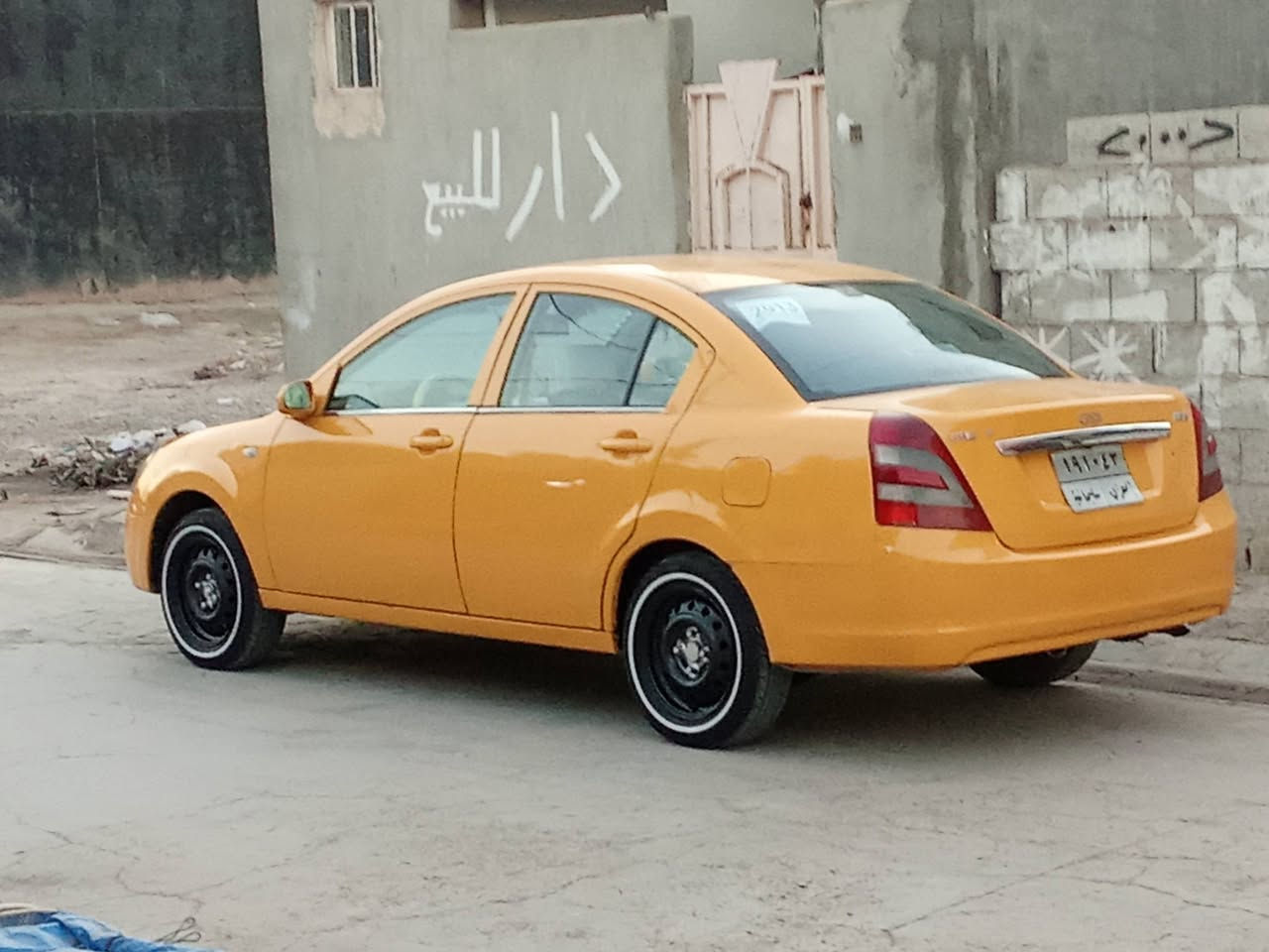 السلام عليكم شيري اي 5 موديل 13 السياره تبريد تدفئه كله شغال وبالشرط دفتر بنزين بيها السعر 48 والشراي يجي على الخاص/***********
