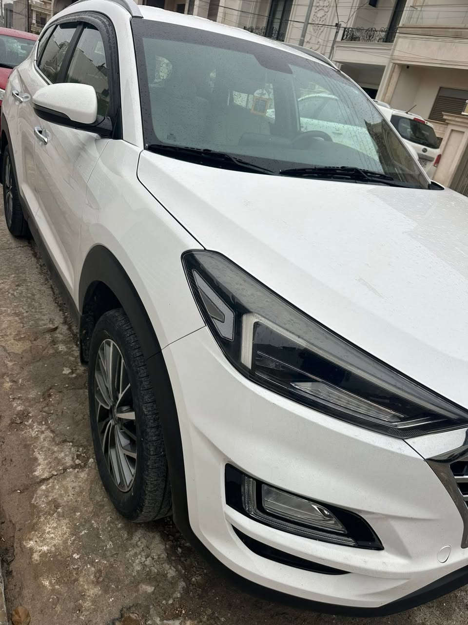 (مكلف بالنشر) الرقم بي وتساب

السلام عليكم 
تكسون للبيع موديل 2020 السيارة مآخذها صفر على على إيدي الصيانة وتبديل الدهن كلها بالشركة ماشية 140 ألف فول مواصفات ما عدة فتحت سقف 
بيها ثلاث مكانات بارد حيل صغار  والسيارة باسمي وسنوية ورقم جدد
رقم تلفون بي وتساب *********** 
مكان السيارة اربيل
