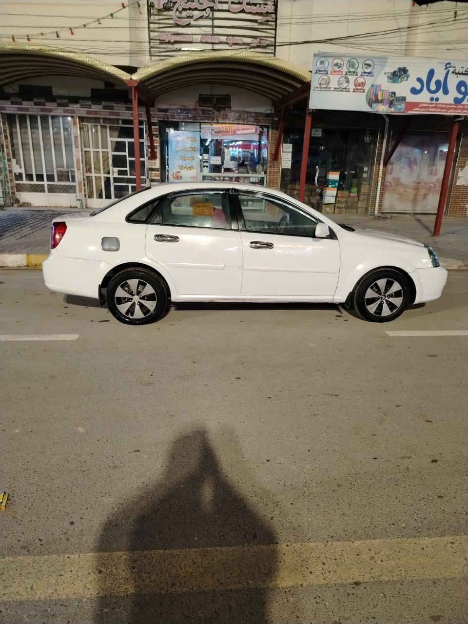 السلام عليكم / للبيع شوفر ليت اوبترا وارد خليجي رقم انبار موديل 2011 لوحات جديده وهزه جديده وسنويه لغاية ال 30 تحويل مباشر  السياره بيها صبغ چاملغ امامي  محرك نظيف وگير نظيف صدر امامي خلفي نظيف شواصي ولغود كفاله مكان السياره الانبار فلوجه الاتصال ع الارقام   (***********) ك. (***********)  للبيع فقط 
       السعر  72  وبيها مجال
