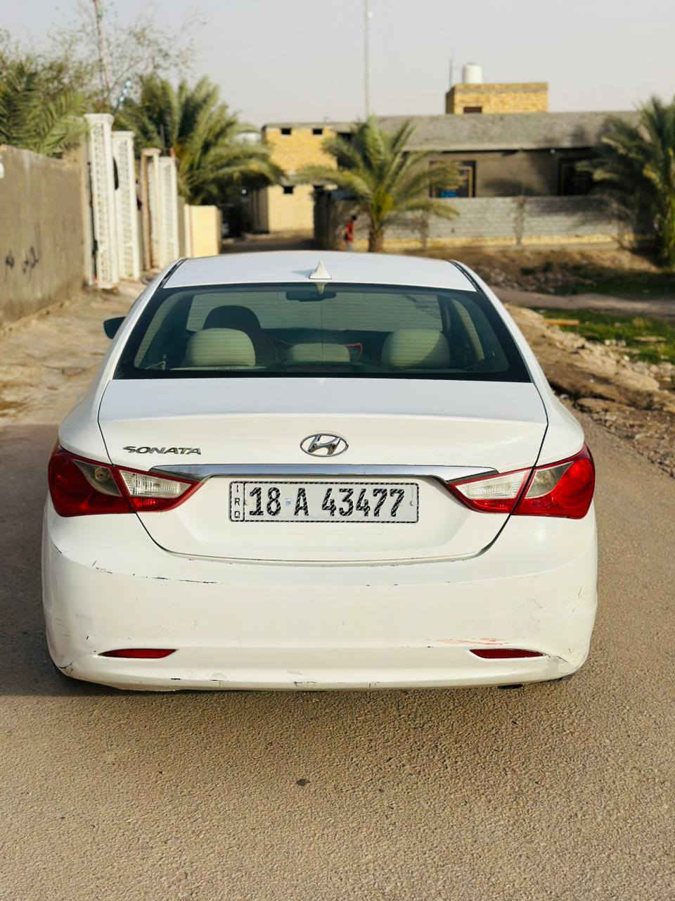 سوناتا 2012 وارد امريكي مكينه 2400 جي تي اي. 
 رقم بابل دولي باسمي سنويه لل2030 تحويل مباشر.
 بيها 4 قطع صبغ فقط بدون دواخل ليبل واحد كلها.  
 مكينه وكير وجديدات تخم تاير كهربائيات كله كفاله.  
 (السعر 83$وبيها مجال للشراي). مكان بابل القاسم. 
,,,
(( ***********. ))
