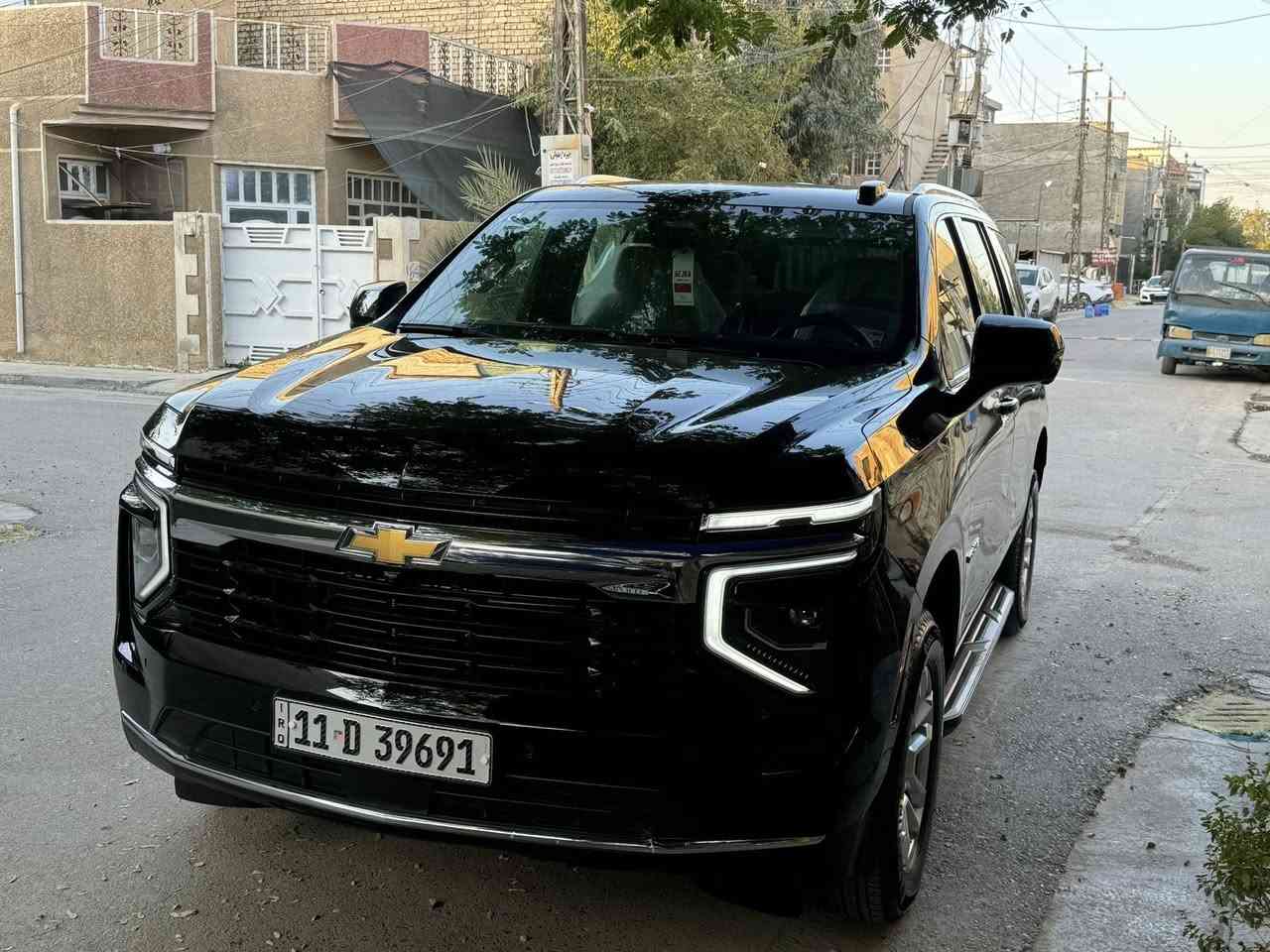 السلام عليكم تاهو 2025 خليجي مكفوله كفاله عامه عل وضع الشركه السياره جديده ماشيه 5 الاف مغلفه ppf. اصلي ضمان ١٠ سنوات  مكفوله من الشخط م ***********  ممتواجد عل فيس مكاني بغداد الكرخ
