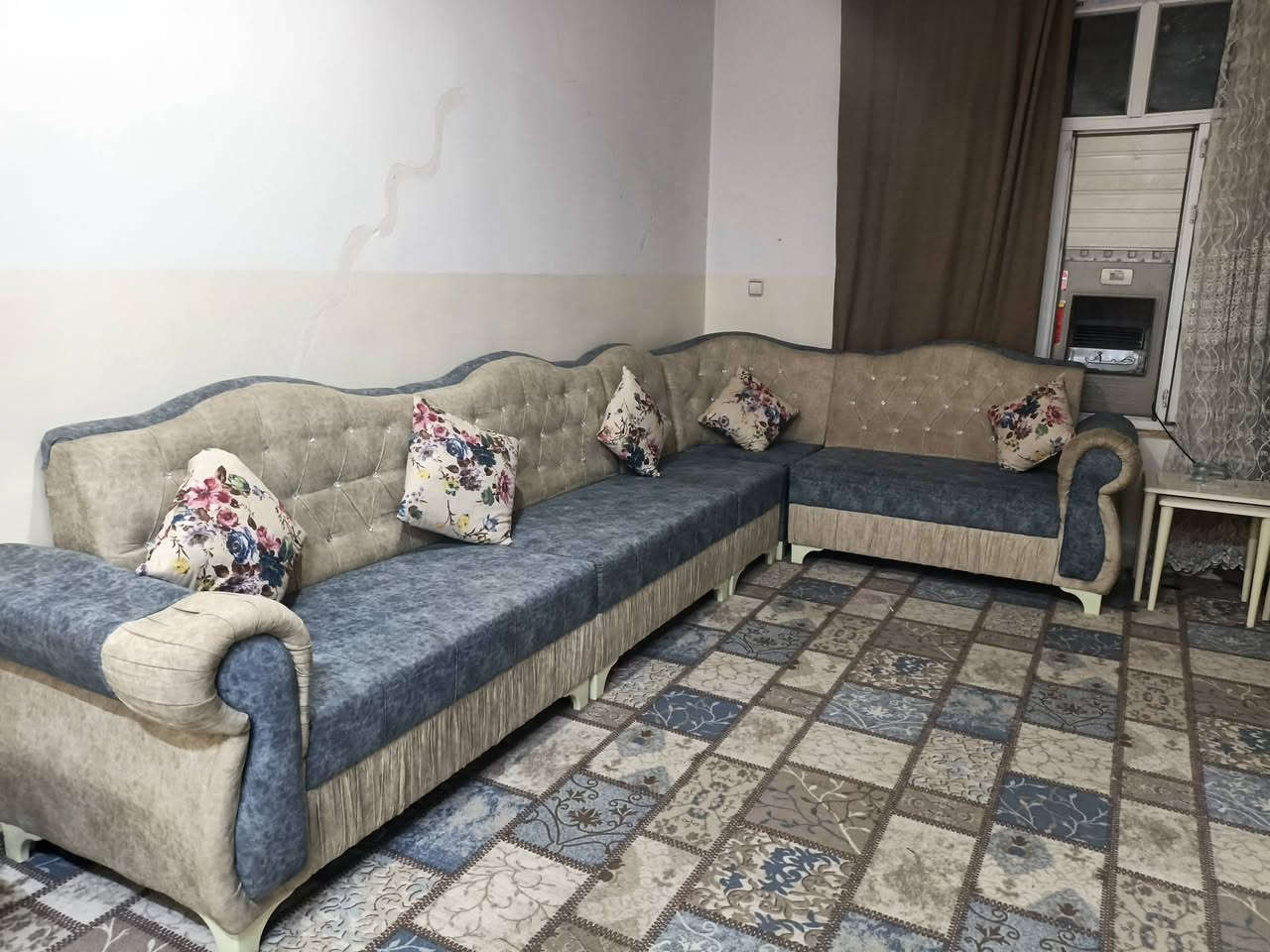 السلام عليكم
ديوان عشر مقاعد مع الكاربد قياس 4×5 ب200 الف 
كاونتر تفصال مع الطباخ والمرشحة بسعر مناسب


**إذا كنت صاحب هذا الإعلان وتريد حذفه لأي سبب، رجاءا أرسل رسالة إلى الدعم الفني**