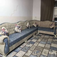 ديوان ١٠ مقاعد • كاربد ٤×٥ • كاونتر مع طباخ