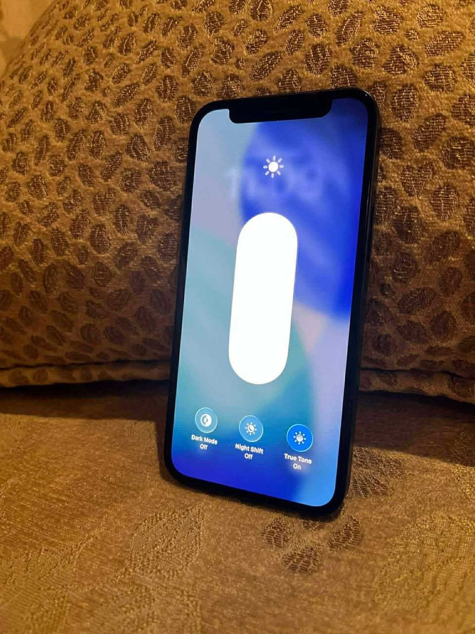 ايفون 12 ميني السعر 325
فقط مبدل بطارية نسبتها 89 
ذاكرة 128


**إذا كنت صاحب هذا الإعلان وتريد حذفه لأي سبب، رجاءا أرسل رسالة إلى الدعم الفني**