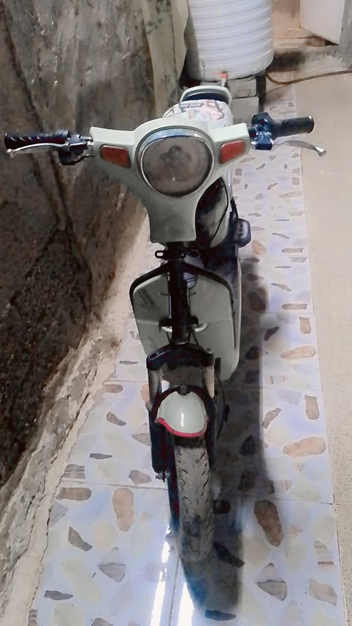 سلام عليكم بيسكل شحن لبيع اي نقص مابي تجي تفحص قبل متشتري سعر 110بي مجال ***********وتساب
