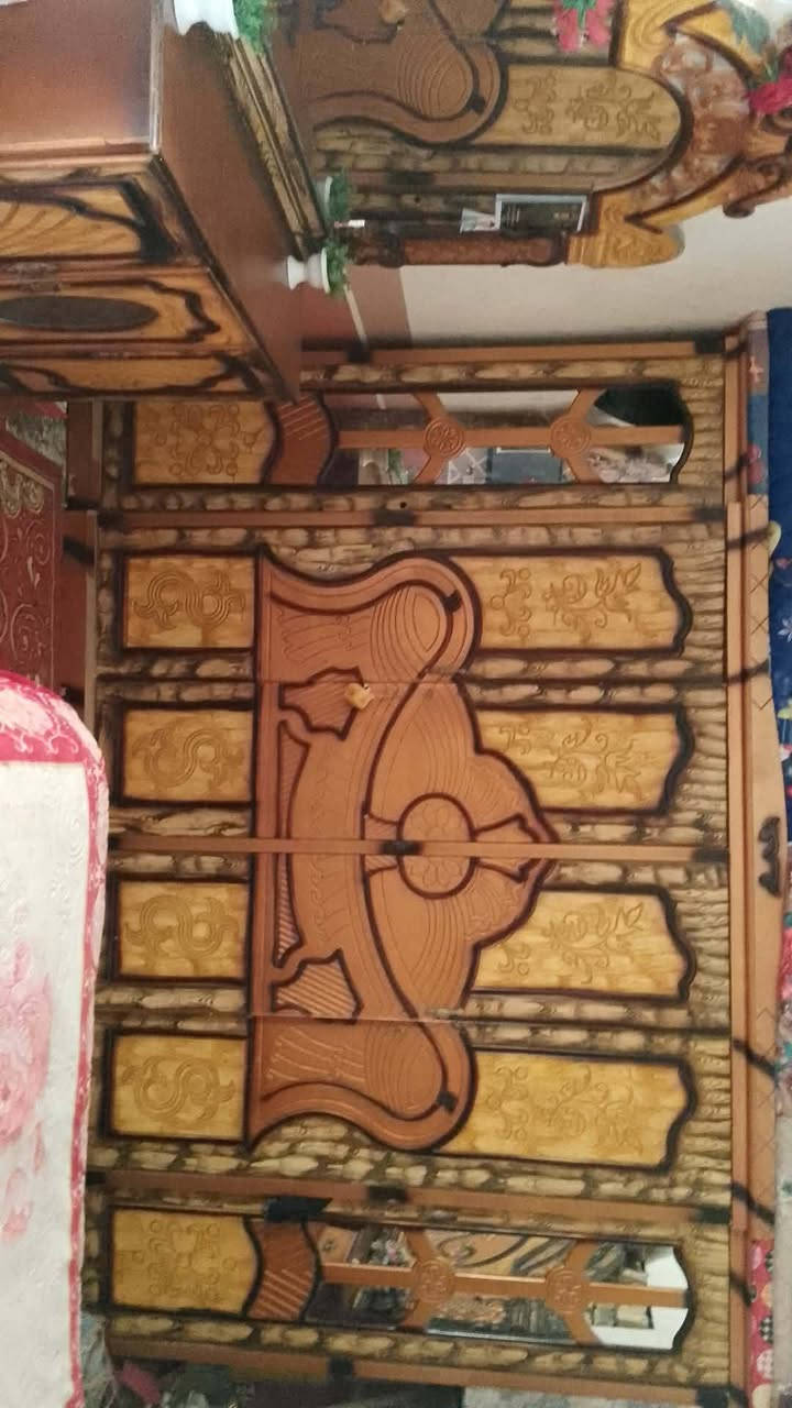 اللي يحب يشتريها بسعر مناسب يكتب لنا بالتعليقات


**إذا كنت صاحب هذا الإعلان وتريد حذفه لأي سبب، رجاءا أرسل رسالة إلى الدعم الفني**