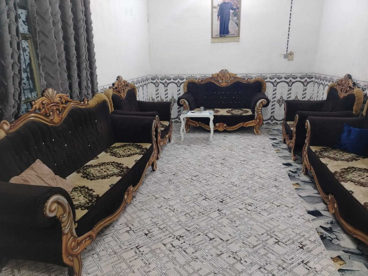 تخم قنفات للبيع تسكام نظافه نفس للي بل صوره يتكون من 5 قطع 10 نفرات سعر 275 وبي مجال بصيط اي ستفسار متواجد ع خاص او ع وات ساب فقط ***********
