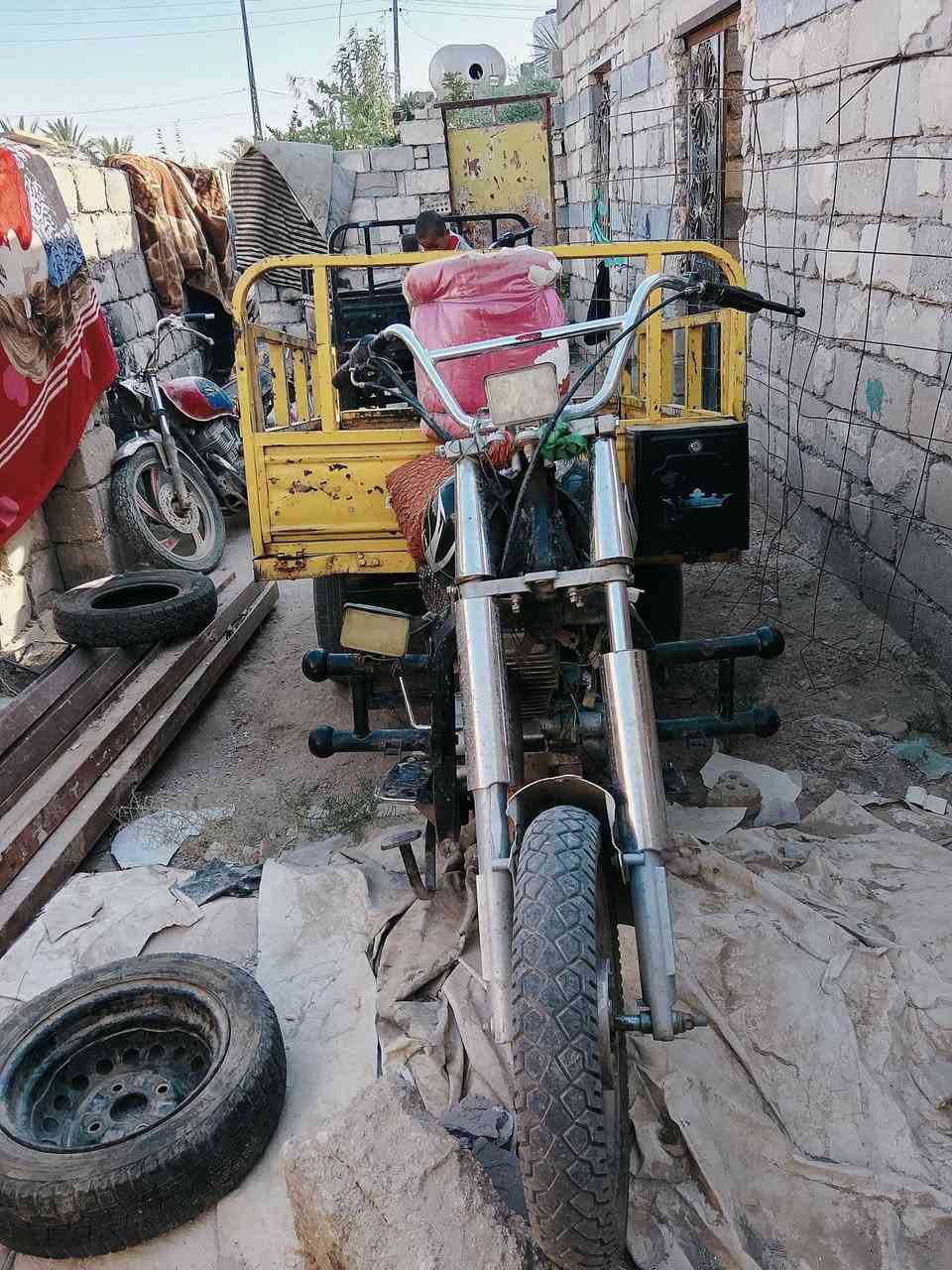رقسلام عليكم ستوته كمله كلك مكفول من سرقه وعشاير سويلك مكتبه سعر 650وبيه مجال الطيبين ***********@
