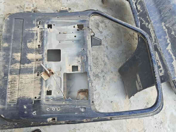 السلام عليكم غراض سيارة شوفرليت موديل ثمانينات مكان الكوت السعر مليون ونص قفل للاستفسار اتصل ***********
