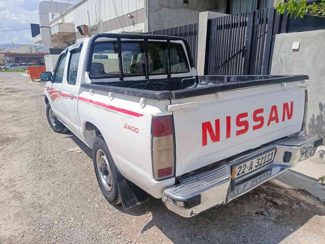 نیسان دەبڵ مۆدێل2002
تەبریدو پاوەر،،،
سێ پارچەی پێشی بۆیاغە،،،قرچێکی هەیە،،،
تەحویل وغرامە بەشەرت
ماڵی فەقیرە،،،جائیزە
سعری (67)موعامەلە
گۆڕینەوە ئەکەم،،
سەیارەکە هی من نیە تێل بۆ خاوەنی بکەن جوابی کۆمێنت و نامە نادەمەوە
***********
