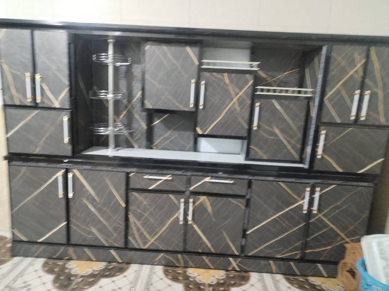 معرض تكريت للاثاث المنزلي للجمله والمفرد
وصول كونتر تركي شغل حاطه ضمان العمل 5سنه وصل وختم بأاسم المعرض يتوفر انواع مختلفه أكثر من١٠انواع للحجز والاستفسار الاتصال بالأرقام التاليه #معرض تكريت شارع الزهور
*********** اتصال او وتساب
*********** وتساب واتصال
