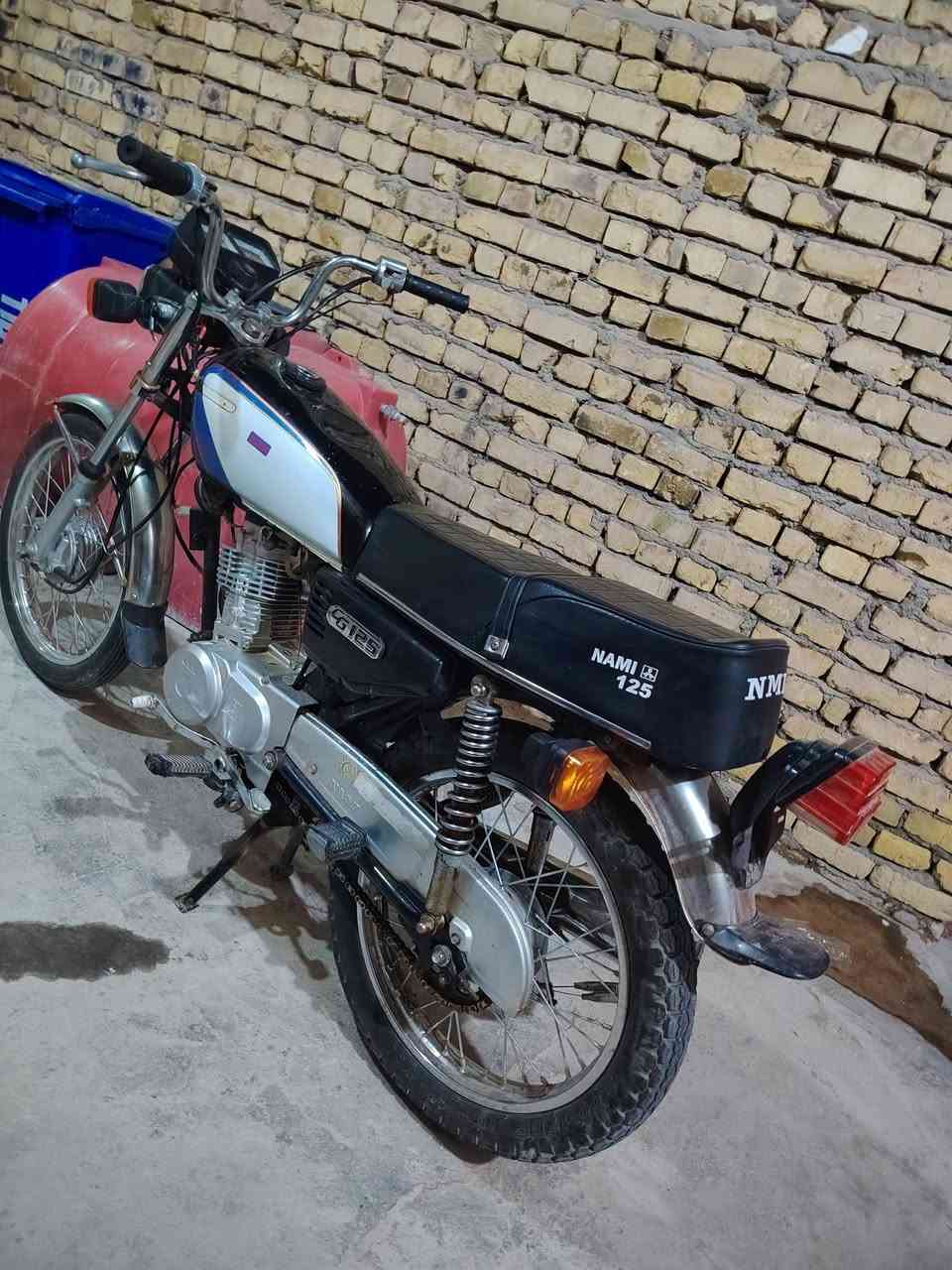 شباب دراجه نامه شلامجه الدراجه (اوراق اصولي) الدراجه مكينه مكفوله تجي وشوف هل شوف عينك البكان قضاء الميمونه السعر خاص المو شراي لاتعبني


**إذا كنت صاحب هذا الإعلان وتريد حذفه لأي سبب، رجاءا أرسل رسالة إلى الدعم الفني**