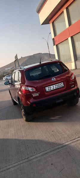 سلاو نیسان قاشقایی 2012 گێر مه کینە بە شە رتە ڕەقە موو سە نە ویی نوێە تا 2027 سە یارە کە فول فولە ده بل اکسلە پانوڕامایە لە سەر دەقی شە ریکە ماوەتە سە یارە کە 3پارجەیی بویاخە بە لام پارەجە کانیواو نیوە واتا کامل نیە بێ داخلی بێ ژورێێ دە عموو لێدارویی نیە دینارە ک مە سرە فی نی تە حویل بە شە رت نرخی (117)وو کە مێک معامه لە ژ؟م *********** شقلاوة
