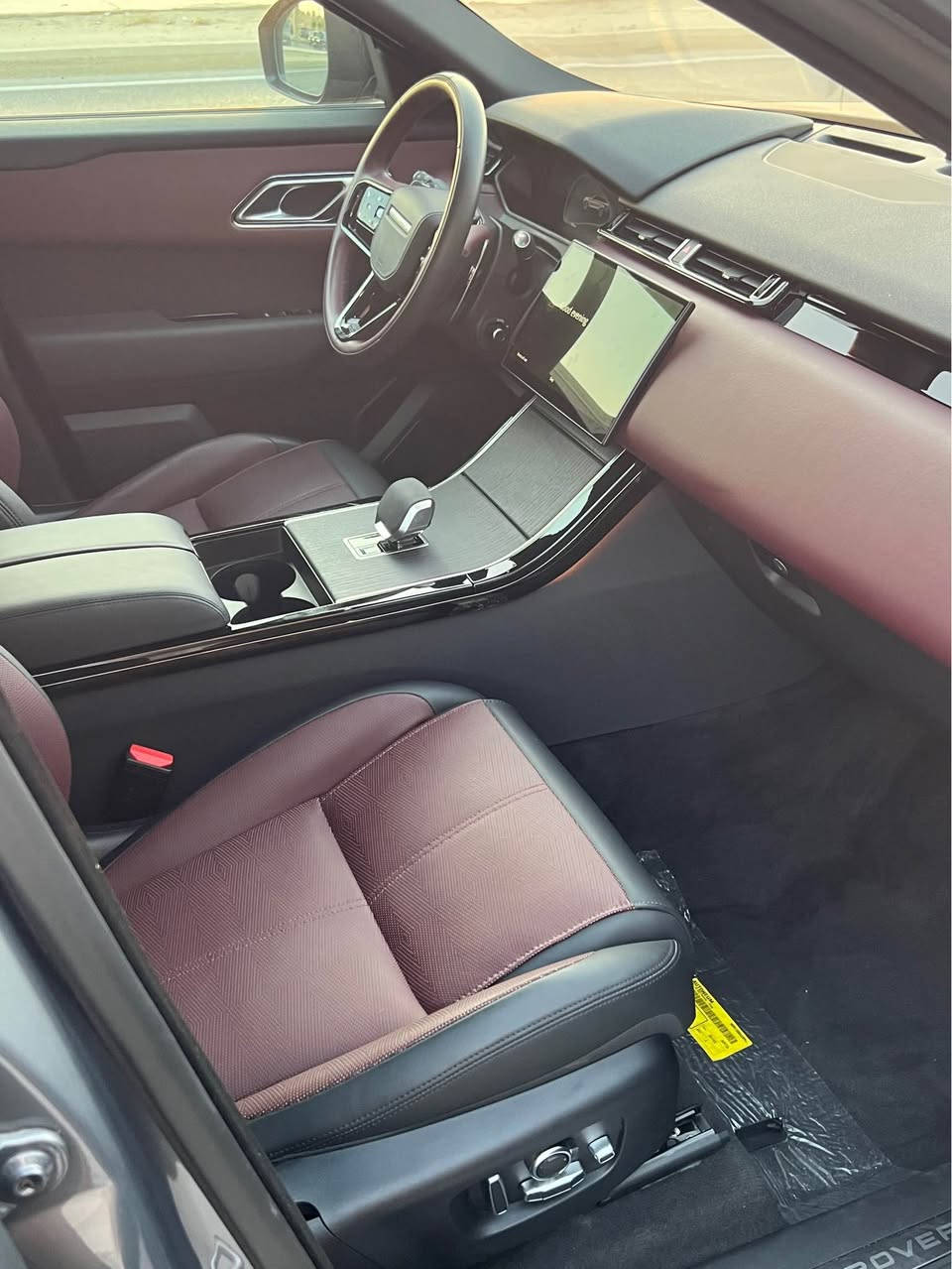 VELAR 2024 
Km 1800 فقط 
ضمان الوكيل 
ت 01030787694 السادس من اكتوبر, الجيزة


**إذا كنت صاحب هذا الإعلان وتريد حذفه لأي سبب، رجاءا أرسل رسالة إلى الدعم الفني**