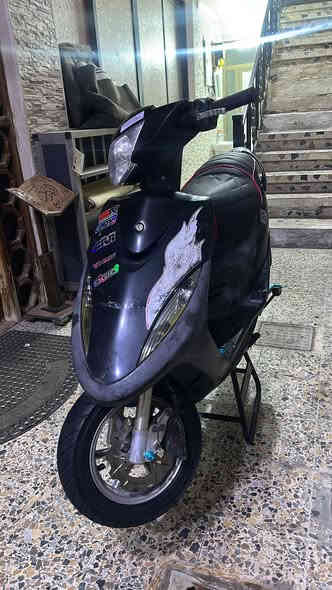 ماكس عدله ما مفتوحه بيه تزويد بلادي 
مكانه بصره الجزائر
سعره خاص 
هـ ***********
الدراجه جديده بلاديه هم
