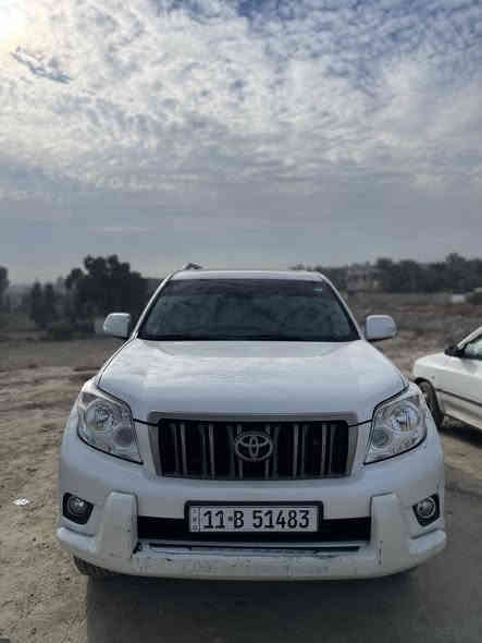 -السلام عليكم 
-للبيع 
-برادو خليجي 2012 
-فول مواصفات TXL
-7 راكب 
-تخم زنون اصلي 200$
-كشنات جلد 
-كامرة +شاشة+حساسات خلفية
-فتحه سقف
-مري كهربائي +شفط
-بصمة تشغيل +بصمه ابواب 
-محرك 6 سلندر 
-دبل تانكي 
-تحكمات ستيرن +كروس سرعه 
-السيارة ماشية 149 
-الضرر : باب الخلفي عكس السائق صبغ وبارد بسيط جدا بلصندوق + بارد بسيط جدا بلجاملغ الامامي الايمن 
 -السعر 270 وبيه مجال 
-للاتصال 
***********
