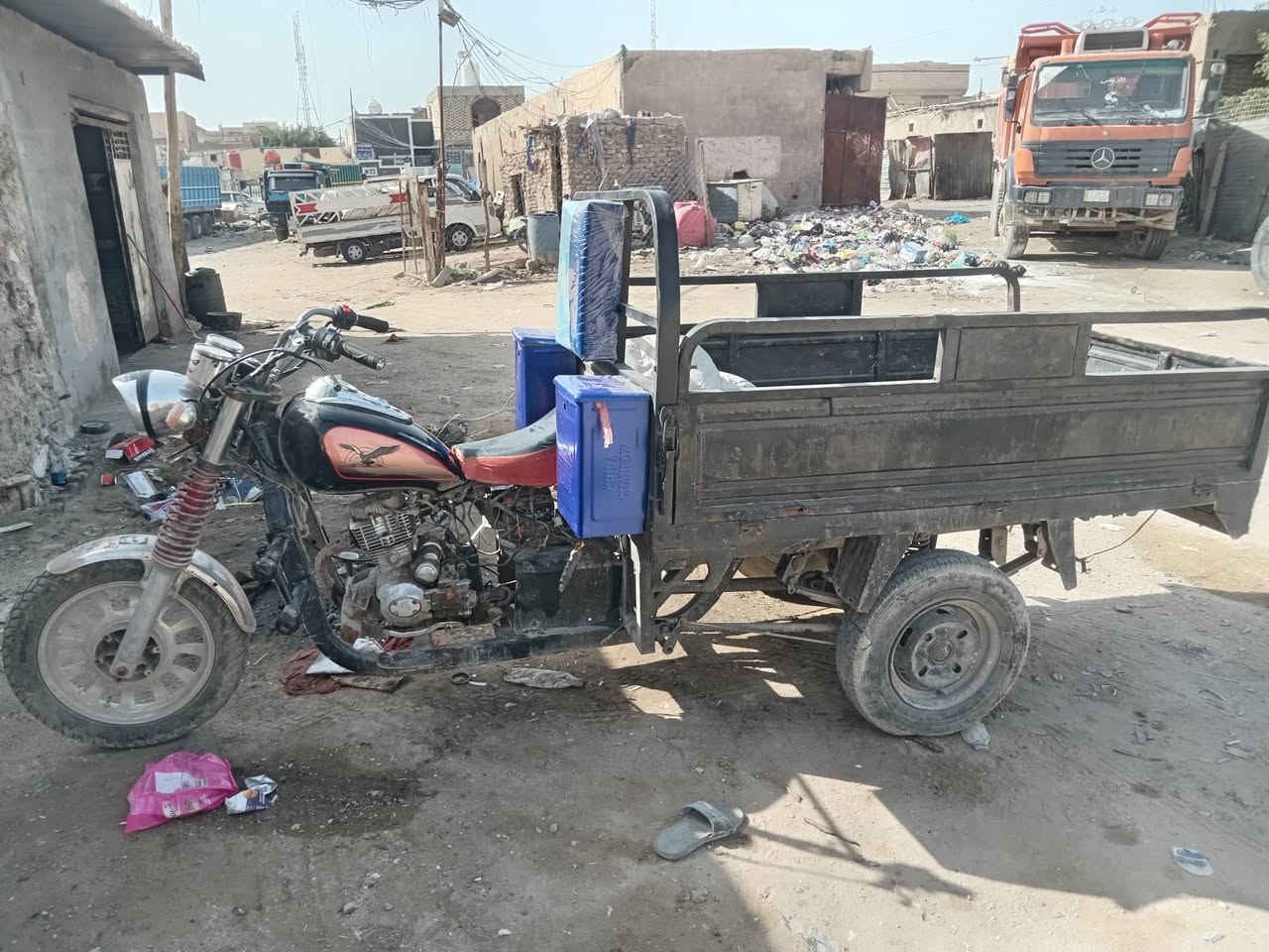 السلام عليكم ستوته( ام تي ار) للبيع بس البدي مال جمره. ستوته اوراق مديل (2013)(وكيلها الربيعي). 
(الستوته بيها فطر بل شاصي معمر تعمير درجه اولى). 
مكينه نظيفه. الستوته نظيفه ستوني مرتبها. ا(لمكان نجف حي الشرطه). ***********.(السعر مليون) بيها مجال بسيط كلش.
