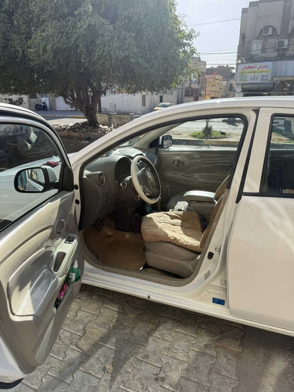 سلام عليكم. سني. هندي بليته زركه موديل. ٢٠٢٢ ماشيه. ٣٩. بيه. بارد بل. هلال.
صبعين. ايمن يسار طخه خفيفه. موضحه. بلصور. سيار. جديد  بغداد غزاليه. او. شارع. حيفاء. ***********سعرها. ١١٥
