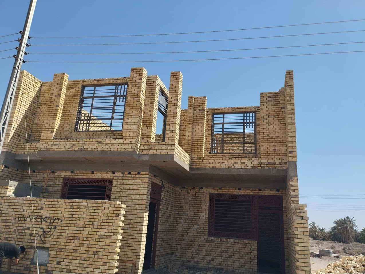 خلفه بناء متفرغ حاليا للتواصل عبر الواتس اب
ملاحظه تنضيف تنگير سبيس عادي نشتغل حسب لاتفاق 
***********
