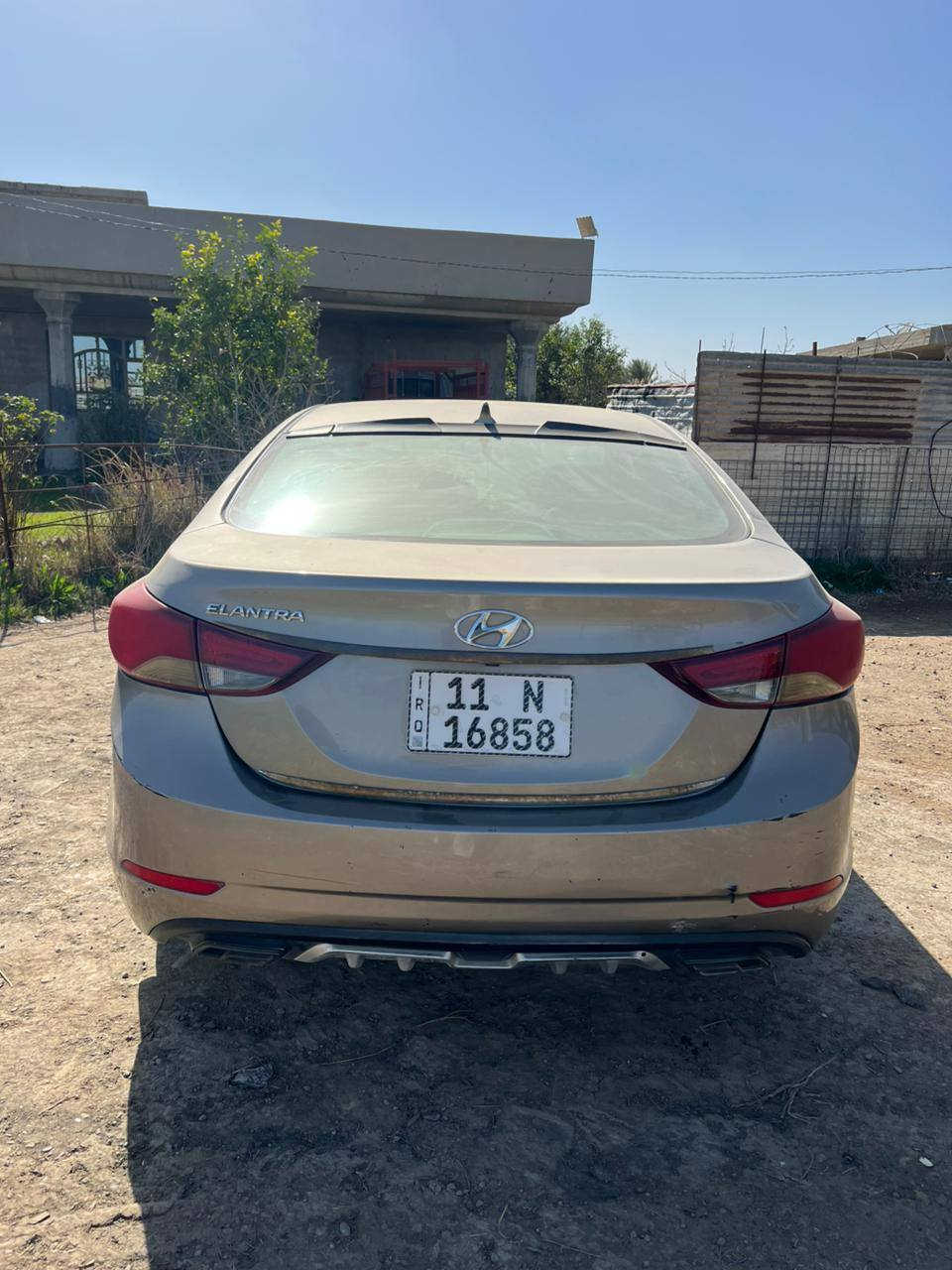 السلام عليكم النترا موديل 2015 وارد أمريكي بيهة ضرباء من امريكه باب وجاملغ المامي لي يم صدر   رقم انكليزي بغداد  بسمي محرك 2000 علا شرط مامفتوحوح
ماشية 140. جي دي اي فول موصفات تحكم ستيرن  تبريد ثلج محرك وكير مكفول  بغداد دوره السعر 110 وبيه مجال للشراي رقم ***********
