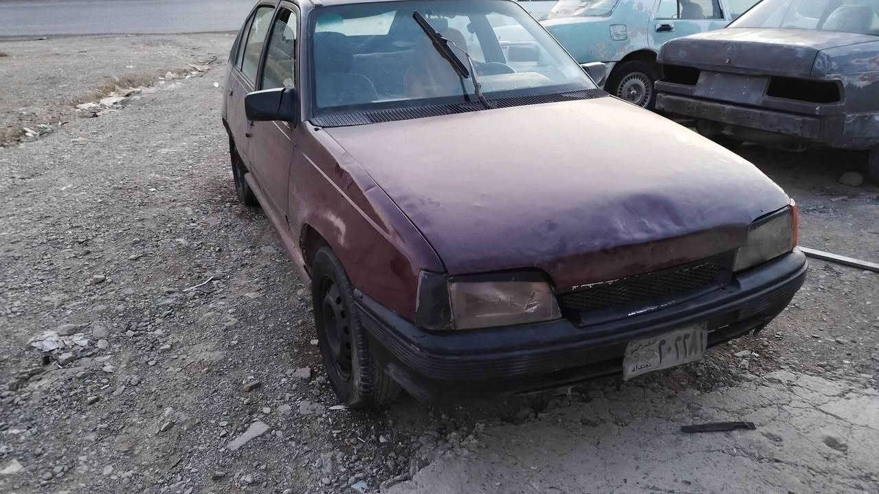 بەناوی خوای گەورە فروشتنی خیرا ئەم ئۆپڵە،کادیدە بو فروشتن پاری یەک ماتورە 7گەڵا قفل قفلیەتی،کەس بومەعامەلەتەفون نەکات ئارم پلاسیک سلیمانی مەکینە 14و گیر عادی کڵاجی توزی زەعیفە و توزی بوخاری هیە موس براوە بەشەرت سەیارە 1991 مودلی 2025 بڵی ئەمەی وایە ئەوەی وایە من زەرورم لەسلیمانیم *********** السليمانية, العراق
