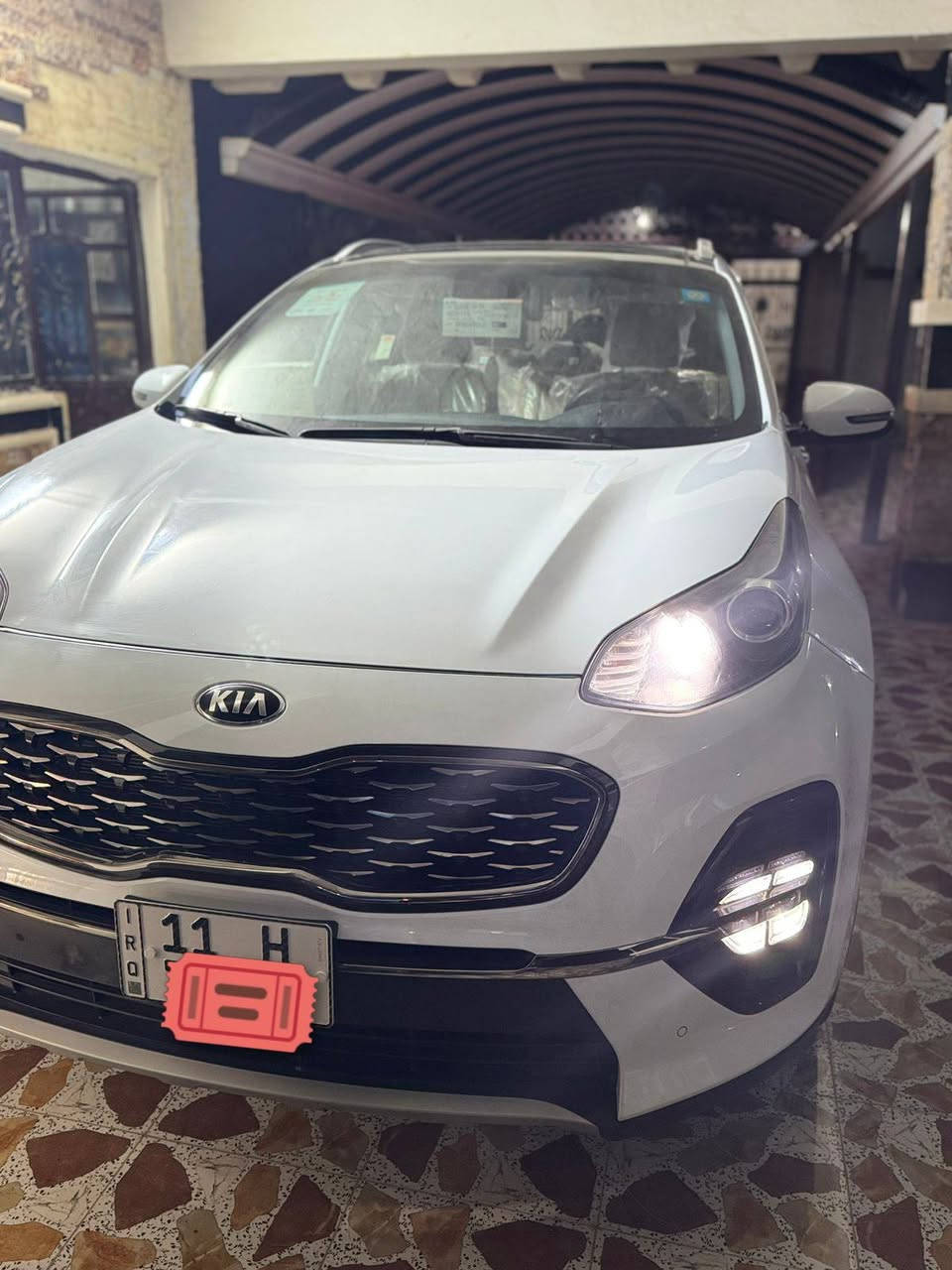 السلام عليكم
كيا سبورتج خليجي(جيتي لاين) أخت الزيروو
مكفوله كفاله عامه 
سبير الشركه ما نازل 
(استخدام شخصي ) من الشركه عندي 
 موديل 2021
ماشية 25 الف 
 فول 1/1 اعلى فئة بالموصفات معروفه ل جي تي 
موصفاتها : 
مكينة 2000 دوش
بصمةتشغيل
بصمة عدد 2
وبصمة ابواب 
بانوراما
ترحيب عند الاقتراب
شاحن واير لس
مري شفط 
جنطه كهرباء 
لد نهاري  + بك لايت LED 
لايت ضباب
ويل كب 19
كشنات جلد + كهرباء السائق والصدر
مود درايف DRIVEMODE 3انضمه
ستيرن رياضي  
تحكم ستيرن فول مع تحكم بلوتوث
قطعتين تبريد امامي خلفي 
سايد بريك بصمة 
لايت اوتو
اريل نفكيشن
حساس امامي
حساس خلفي
نضام منحدرات
5 ويل مال جيتي
شفتات ستيرن
شاشة اعطال
سونار موجود بل صور 
رقم بغداد باسمي تحويل مباشرة  
للتواصل *********** واتساب 
***********

(مكلف بل نشر الشراي يخابر صاحبها)

