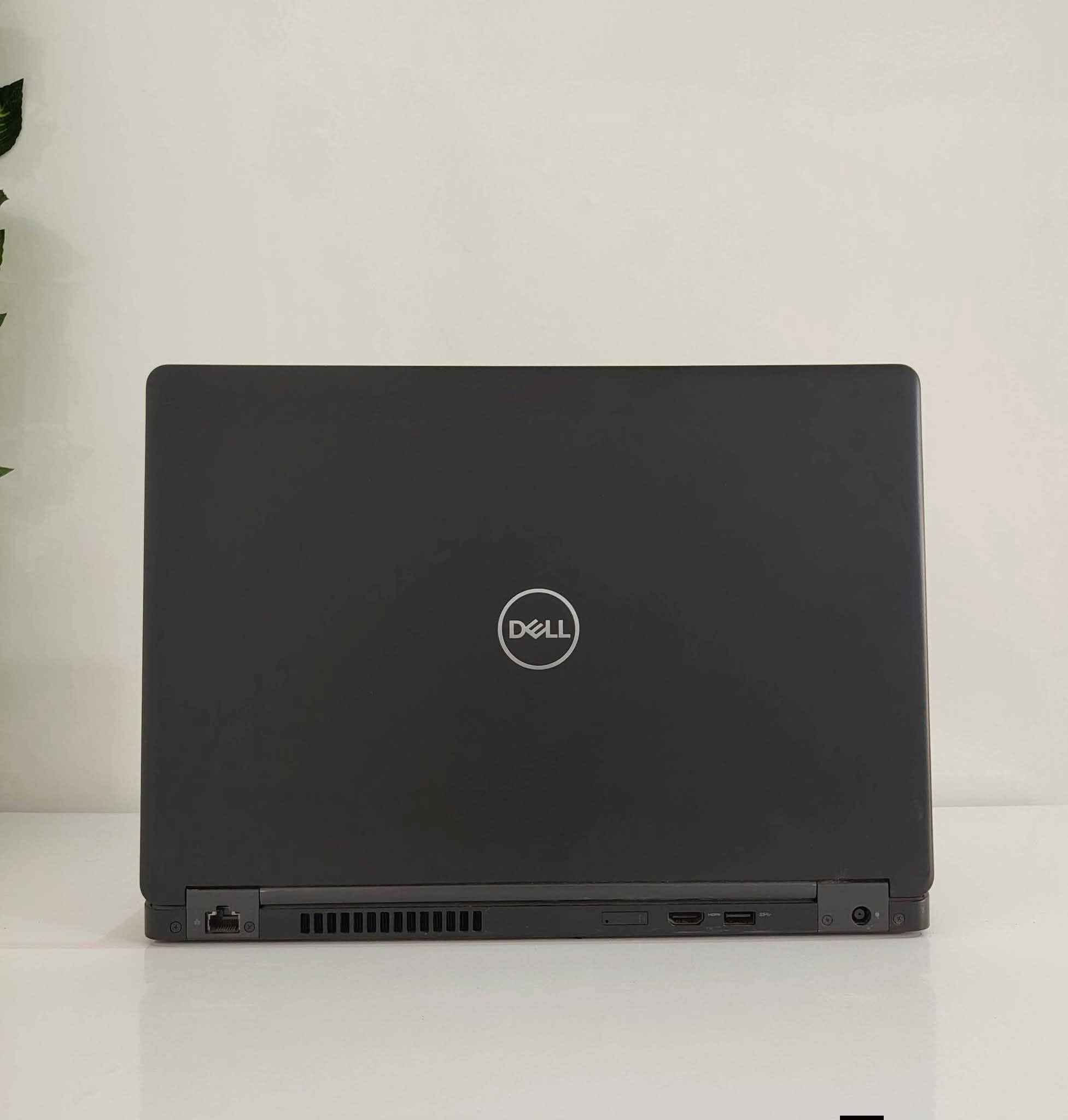💻 Dell Latitude 5490 | الأداء العملي والاعتمادية العالية
🛠 المواصفات التقنية:
المعالج: Intel Core i5 (الجيل السابع - أداء مستقر وممتاز للدراسة والعمل).
الذاكرة العشوائية (RAM): 8GB DDR4 (قابلة للتطوير والزيادة).
التخزين (SSD): 256GB SSD (سريع وقابل للتطوير).
الشاشة: 14 إنش بحجم مثالي وعملي جداً للتنقل.
كرت الشاشة: داخلي Intel HD Graphics (يصل إلى 4GB مع الرام).
🎁 الملحقات والهدايا المتكاملة:
✅ الشاحن الأصلي.
✅ حقيبة لابتوب.
✅ ماوس.
✅ باد ماوس (Mouse Pad).
🛡 الضمان والاطمئنان:
🔹 ضمان فحص الجهاز وتأكيده بالكامل قبل الإرسال.
🔹 ضمان الفحص الكامل ومطابقة المواصفات والتأكد من النظافة أمام المندوب قبل الاستلام.
🔹 ضمان استبدال لمدة أسبوع كامل في حال وجود أي خلل مصنعي.
💰 السعر:
245,000 دينار عراقي فقط!
(السعر شامل كل الملحقات المذكورة)
🚚 العرض الخاص:
التوصيل مجاني لجميع محافظات العراق! 🇮🇶
📞 للحجز والاستفسار:
يمكنكم عبر الواتس آب على الرقم:
📱 *********** الهندية, كربلاء
