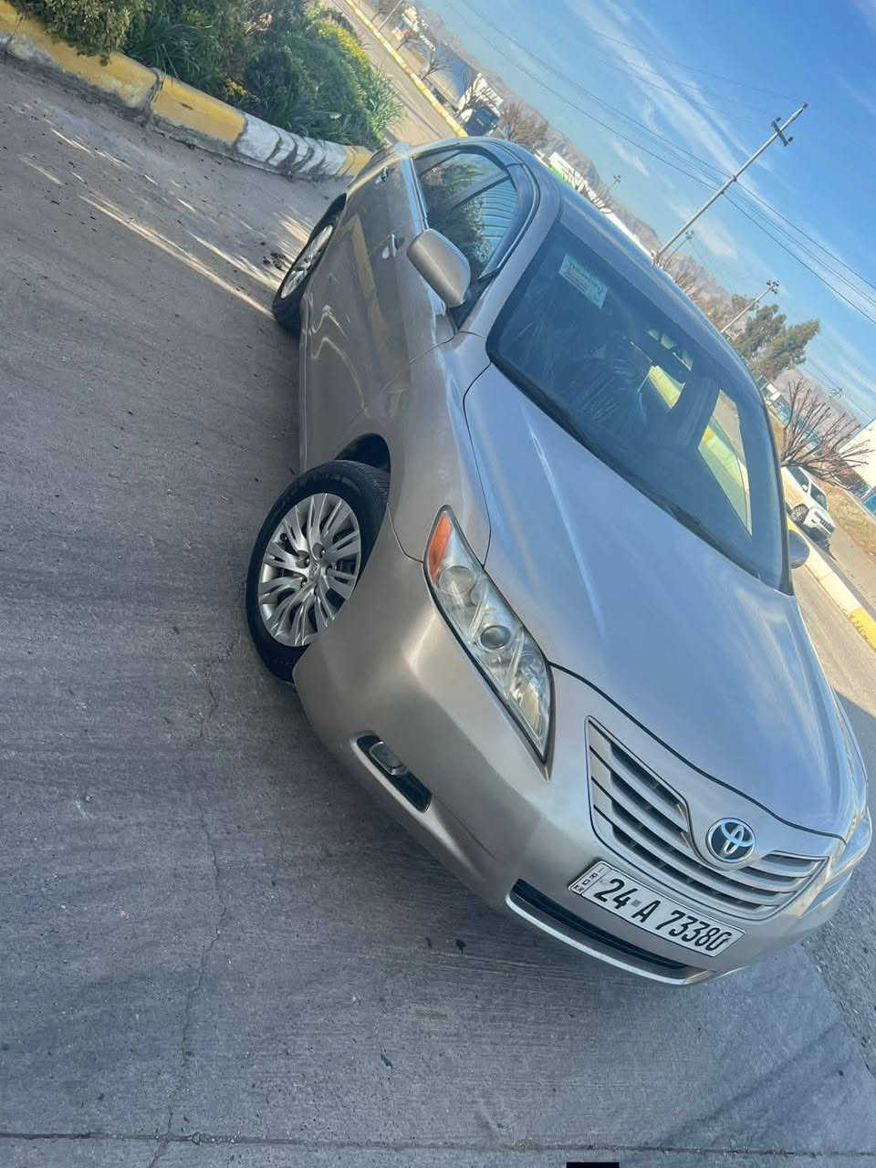 ل يدور جديد 2009 امريكي باسمي.  محرك 2400
ماشي 190 الف. حقيقي. ليبل واحد. قطعتين صبغ. 

شرط السياره. بيها سونار.  ومكفوله من الضرر🌹

السعر 110 ورقه. ل يدور ناشف وجاهز وجديد يتصل ***********.  مكان بغداد.  شرط صفاح موس
