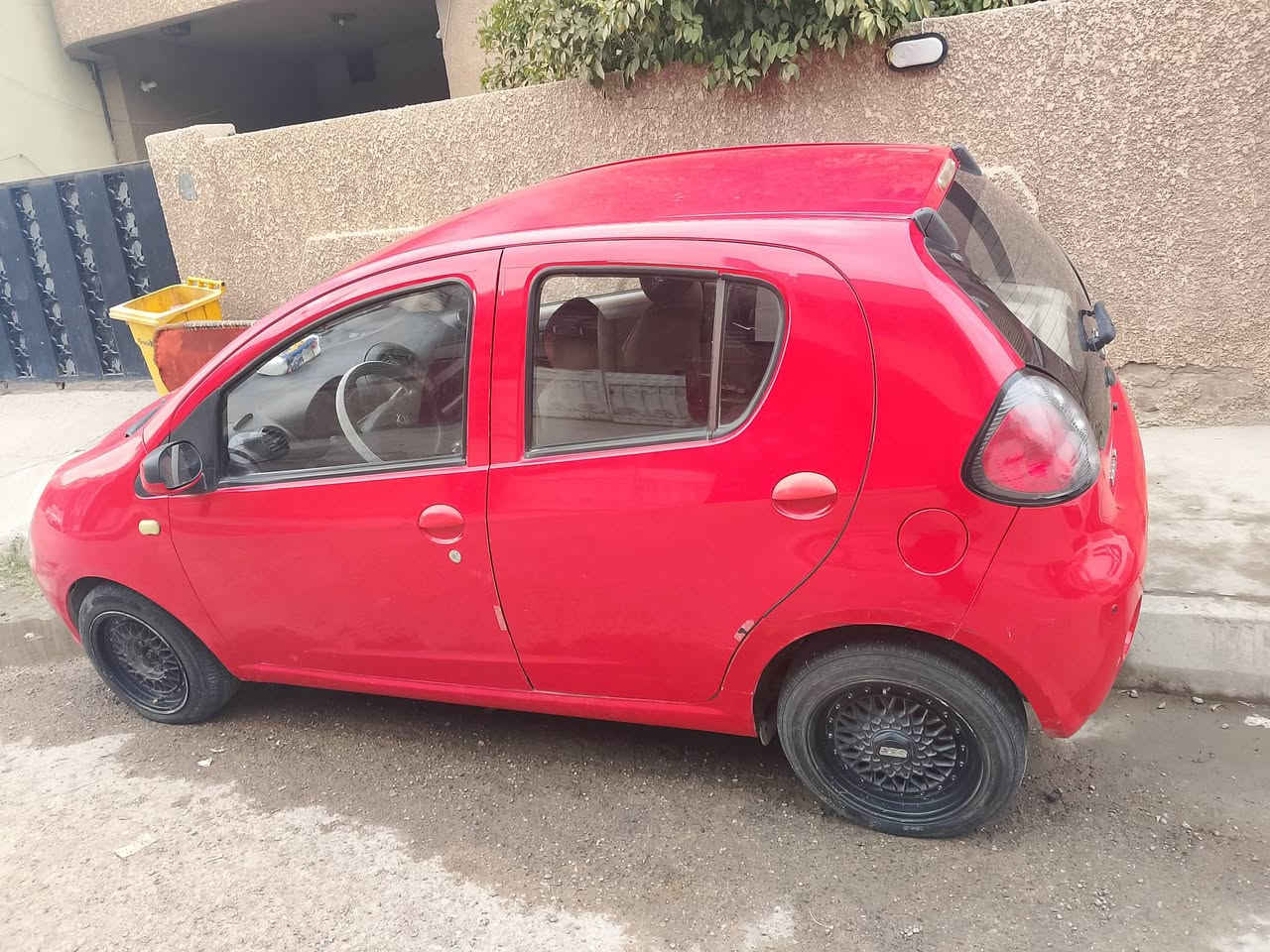 باندا 2012 ماشية 37 ألف جاهزة ونظيفة
شادلها شاشة وكاميرا وحساسات خلفية
اريدها ب53 وبيها مجال بسيط واي استفسار الاتصال على هذا الرقم ***********
