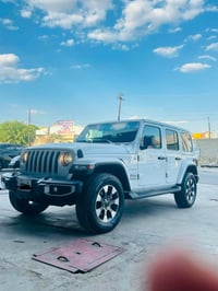 Jeep Wrangler 2022 بۆ فرۆشتن مۆدێل: 2022 ▪️ تایتڵ: کلین تایتڵ (بێ لێدر...