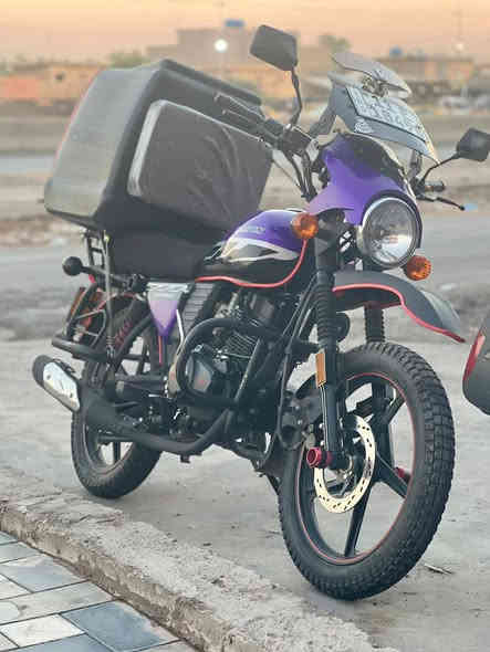 سلام عليكم

دايوان جبلي للبيع موديل2023 منزلهه على أيدي بال24 

دراجة ما ناقصة برغي ولا ممدود عليهه سبانة 

 كله شغال 

ماشية (6000) مرقمة رقم بغداد انگليزي بأسمي تحويل ثاني يوم نظافة100٪ 

1- ستاند حجري اصلي

 صندوگ چبير وحراري-2

تچوة ظهر-3

4-درع أمامي

5-طفاية حريق

6-USBشخاطة ومنفذ شحن

7-منظومة لايت زنون عالي وناصي 

8 -قفل وفتح بالبصمة+ بصمتين تشغيل عن بعد بلادي

9-أنذار صافرة حماية سرقة بلادي

السعر 2750 وبيهه مجال  للشراي 

عنواني بغداد قرب سيطرة الشعب القديمة للاستفسار 

***********
