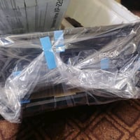 طابعة ايبسون جديد بالچيس السعر 100 توصيل مجاني للطلب وتساب 07882286235