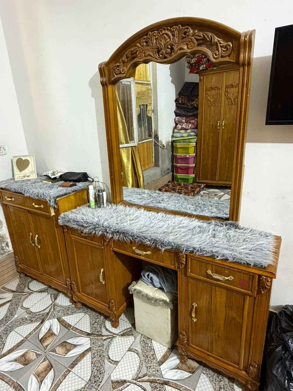 اخشاب للبيع صاج عراقي شغل درجة أولى حطاطة
ب950 وبيها مجال بسيط


**إذا كنت صاحب هذا الإعلان وتريد حذفه لأي سبب، رجاءا أرسل رسالة إلى الدعم الفني**