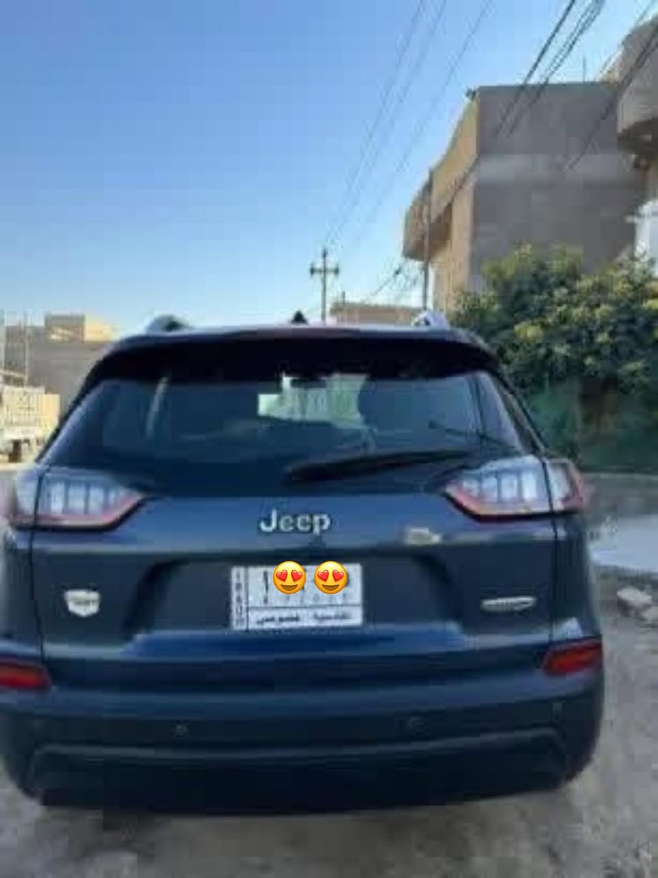 بزون ٢٠٢٠ لون بحري محرك ٢٥٠٠ جديده ماناقصها برغي لوك شركه ماداخلة تصليح ابد السعر ١٢٠ امريكي حادثها الجاملغ الامامي ***********..
