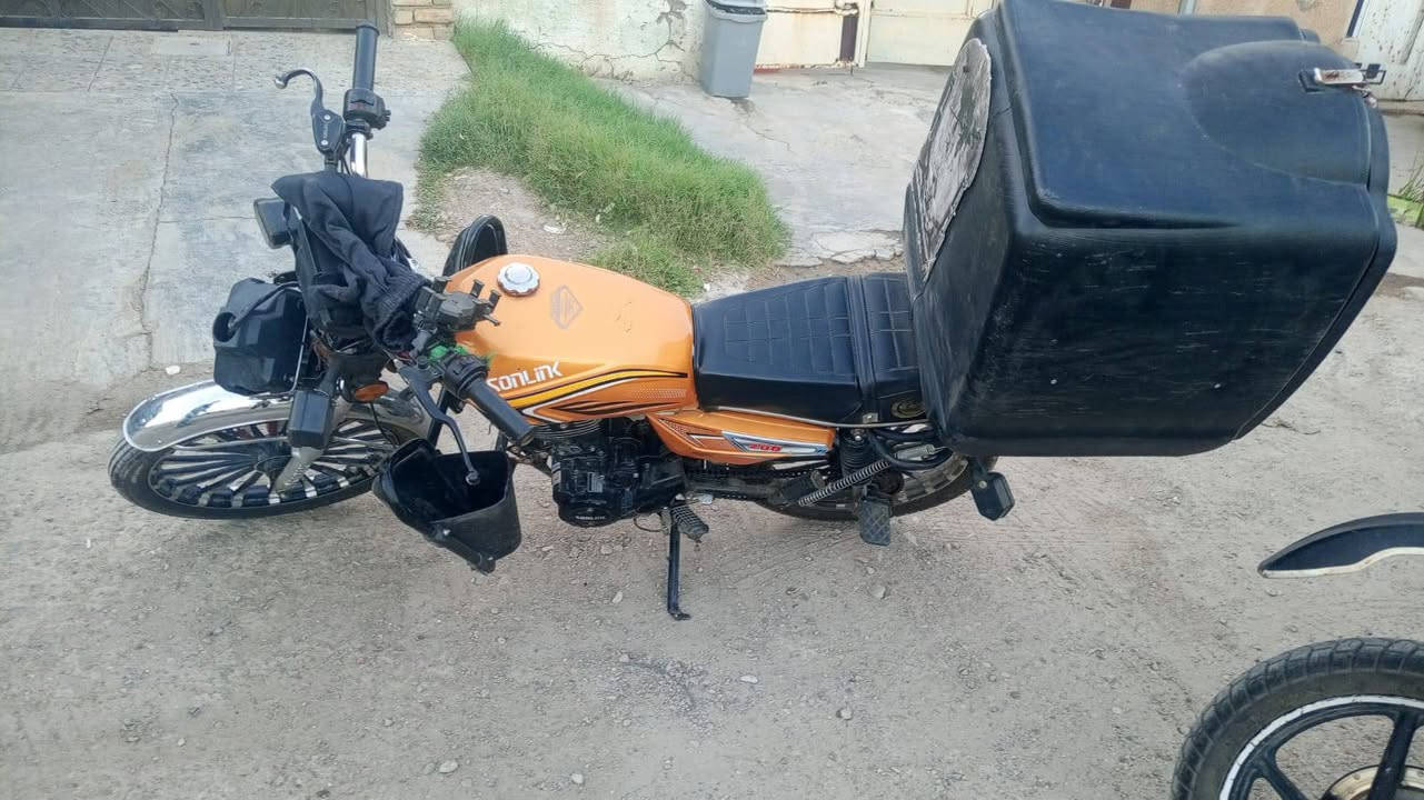 دراجه للبيع سونك موديل 25 محرك ما مفتوح عوزهة بس القبق المنجهة العتله مال كير السعر625
***********

بغداد سبع اقصور
دراجه للبيع سونك موديل 25 محرك ما مفتوح عوزهة بس القبق المنجهة العتله مال كير السعر625
