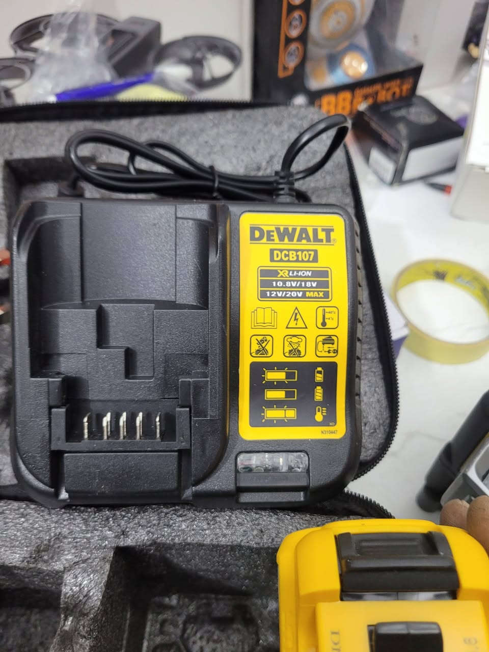 السلام عليكم كبان ليزر ودريل اصليات بس الدريل بدون شاحن بطاريات السعر ١٥٠ الف


**إذا كنت صاحب هذا الإعلان وتريد حذفه لأي سبب، رجاءا أرسل رسالة إلى الدعم الفني**