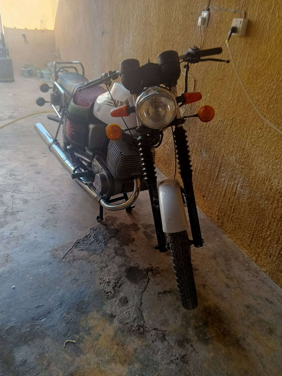 سلام عليكم ماطور امزد للبيع لشه بي شويه لحيم كصه 3ماطور جاهز مكان ديالى سعر 1800قفل مرخصت مدير الكروب بدون ***********
