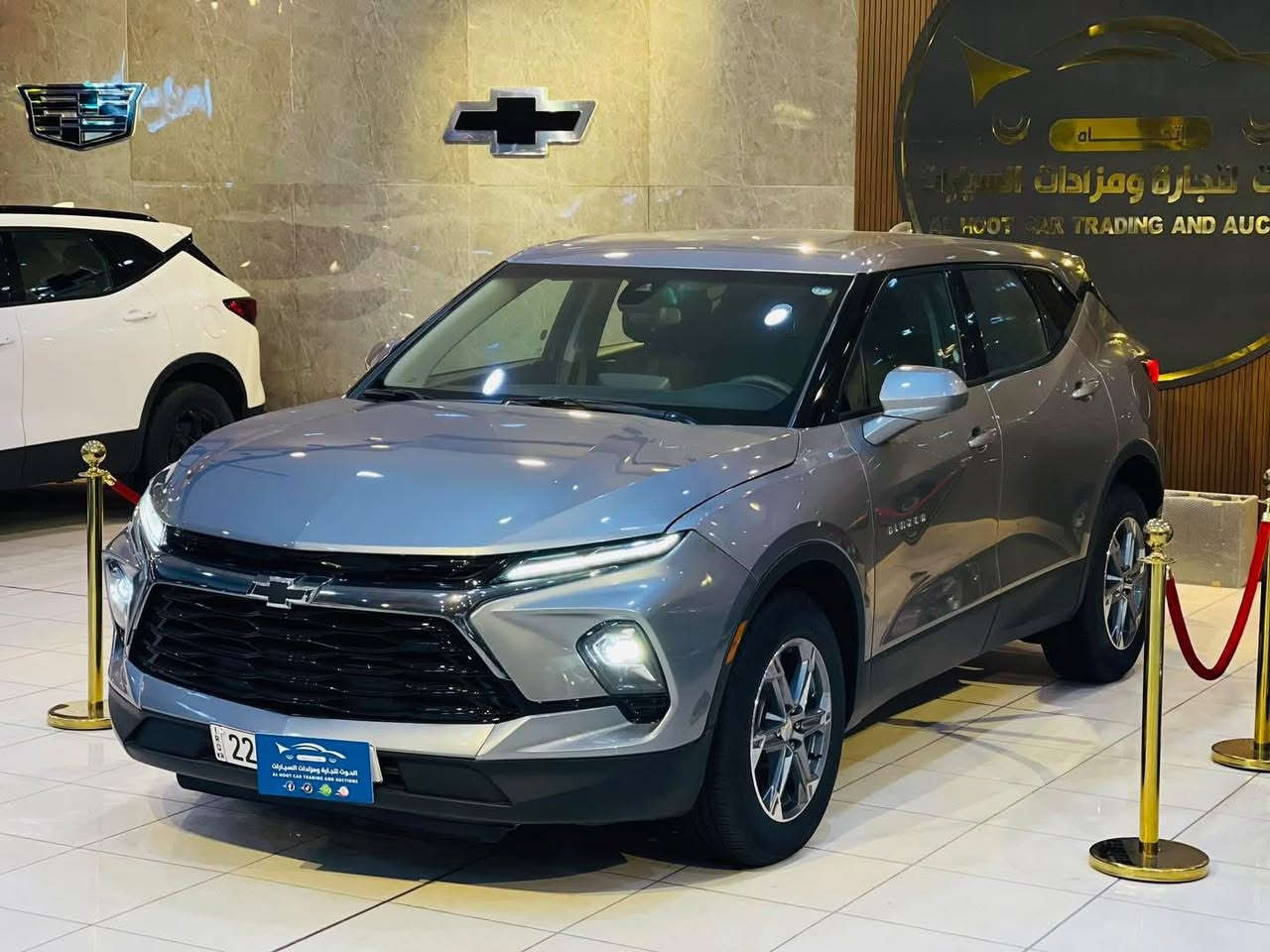 مرخصه الادمنيه المحترمين 

للبيع بلايزر موديل 2024 ماشيه 700 يعني زيرو رقم اربيل دخول جديد حادث فقط بنيد السياره جديده وكل نقص مابيه 
السعر 200 وبي مجال سعره جدا مناسب السياره اخت الزيرو

 مواصفات المعروفه من بصمه وشاشه كبيره وتحكم استيرن وتشغيل عن بعد رقم الموبايل *********** صور الحادث مرفقه بالاعلان
