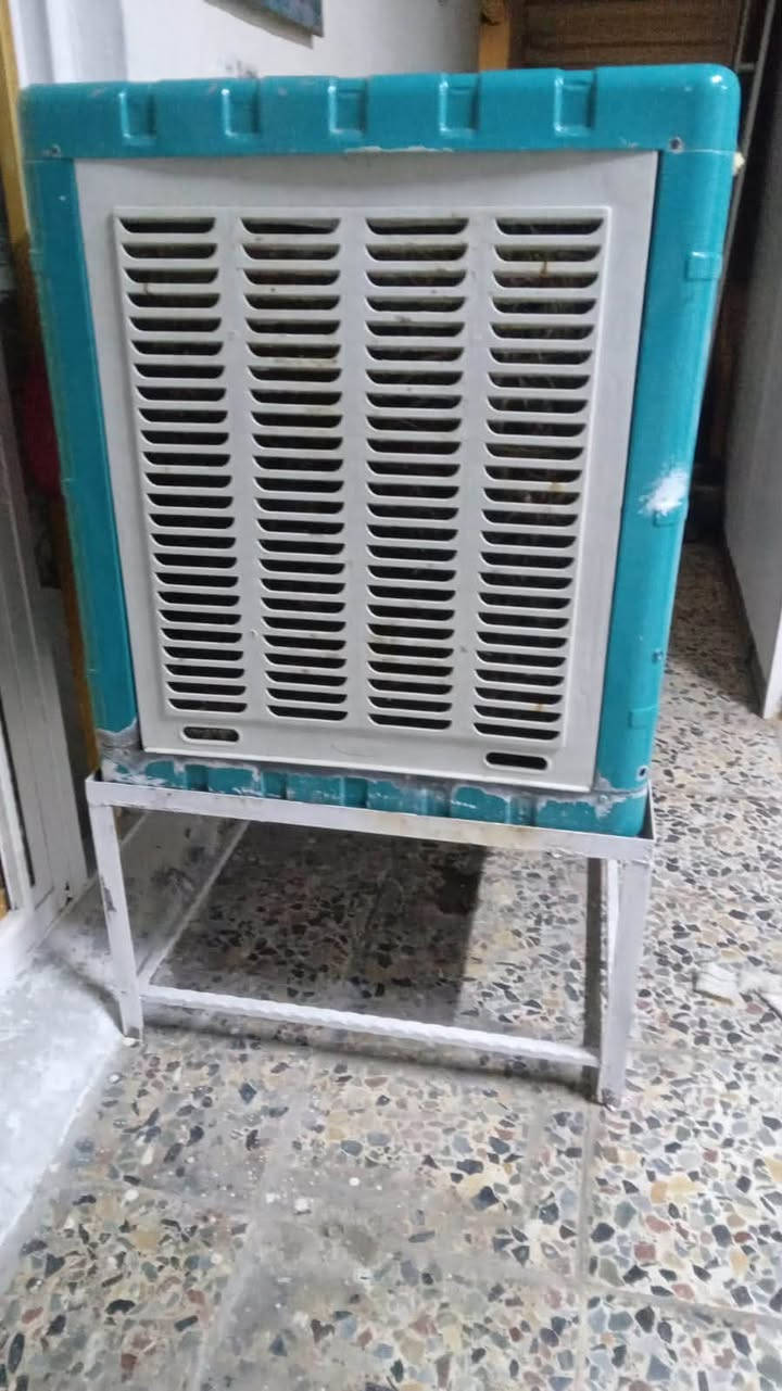 مساء الخير غراض بيت نضيفه للبيع 
مبرده حديد قياس ٢ ونص نضيفه سعر ٩٠ 
مبرده كونفيره جبيره ب٨٠ 
طباخ جبير ٥ عيون ١٠٠ 
مكاني بغداد البنوك
اليريد يراسلني خاص


**إذا كنت صاحب هذا الإعلان وتريد حذفه لأي سبب، رجاءا أرسل رسالة إلى الدعم الفني**