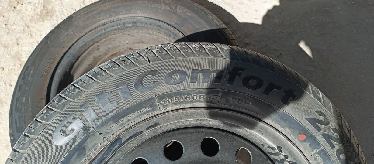 للبيع سبير حجم 15 شركة سعر50 ***********
