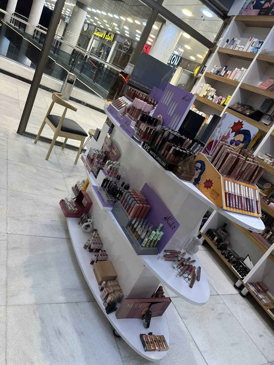 اغراض محل للبيع
فاترينات 6 قطع منهم للبيع


**إذا كنت صاحب هذا الإعلان وتريد حذفه لأي سبب، رجاءا أرسل رسالة إلى الدعم الفني**