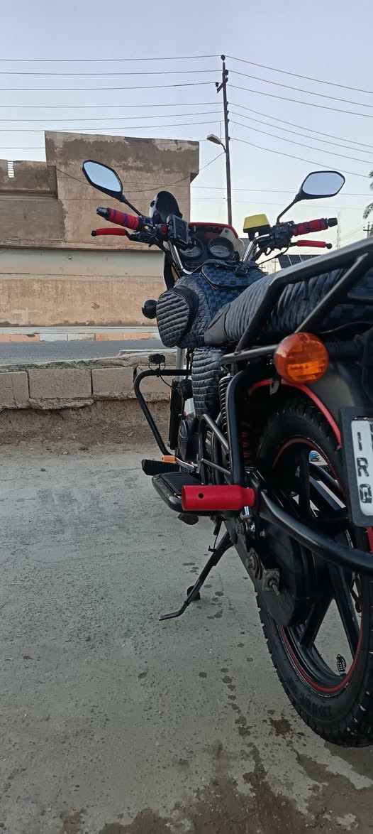 سلام عليكم من رخصت مدير الكروب دراجة دايون موديل 2023 مرقمه رقم ديالى انكليزي سنويه بسمي تحويل ثاني الدراجه كفاله عامه ما ناقصها برغي ماشي 16الف استخدام شخصي دهنها موتل الدراجه احله من الصور بهواي السعر 2200 وبيها مجال الشراي مكاني ديالى شهربان رقمي *********** اتصل وبيك خير وادلل
