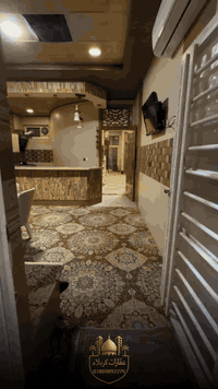 حي النقيب مقابل مطعم هاديز 

للبيع دار بمساحة 240 متر واجهة 10 متر 

عرض الفرع 8 متر نوع العقار ملك صرف أرض بيت النقيب

سنة البناء 2019 بناء درجة أولى يحتوي على 4 غرف نوم 

السعر 850 مليون مع الاثاث قابل للتفاوض 

للأستفسار ***********
