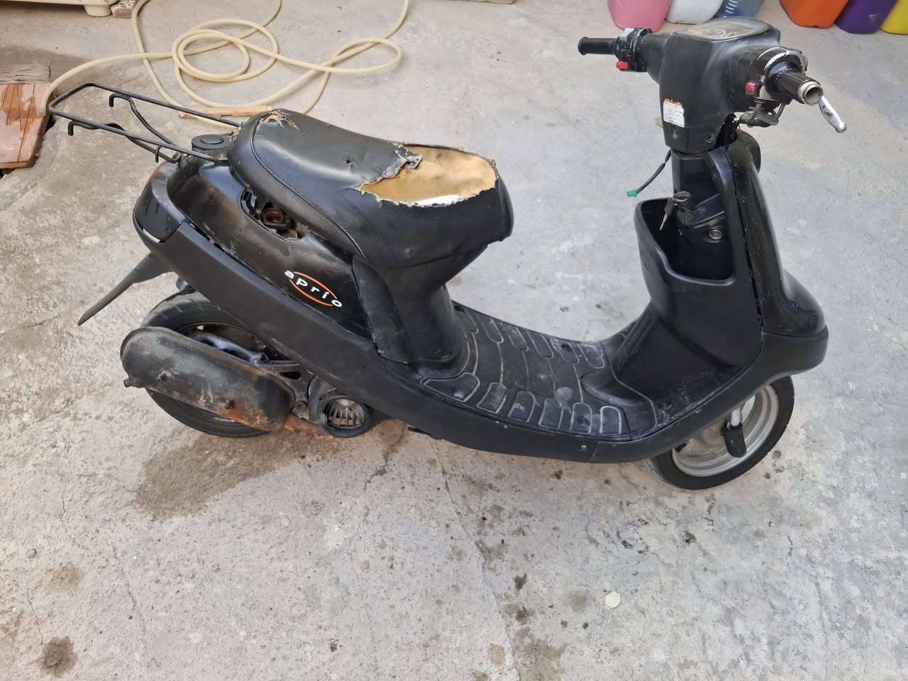 دراجه بطه للبيع الدراجه شغاله عوزه ترتيب متوازي على بيعته السعر خاص تواصل ***********
