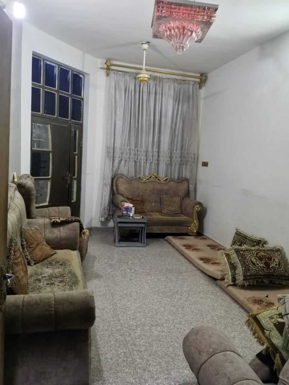 🕋بسم الله الرحمٰن الرحيم 🕋

👋السلام عليكم ورحمة الله وبركاته👋

🏪يعلن مكتب انمار للعقار

🌄الانبار قضاء الفلوجه 

🏡 مشتمل 

#للبيع في حي الامين 

🔵 المساحه 125م الوجه 6 وربع النزال 20 

🚧 بناء طابوك  نضيف كلش  

طابو صرف سند تحويل ملكيه بسم شخص واحد 

🛣️شارع 10 نافذ على شارع ابو النسور  قريب كلش من الشارع 

🏠طابقين 

🔵استقبال 
🔵مطبخ حار بارد 
🔵غرف عدد 3 كبار 
🔵مناور عدد 2
🔵صاله 2
🔵صحيات عدد 2  
 

💲#السعر المعلن 95 مليون  بي مجال  

🧑‍💻عزيزي عندك عقار وتريد تبيعه باسرع وقت راسل صفحتنه نلبي لك طلبك 🙏♥️

⁉️للاستفسار اكثر مراسله صفحتنا او زياره المكتب انمار للعقار الواقع على شارع 60 مجاور مطعم  نفر بخاري  ومجاور المطعم وكوفي بلاك ساراي شارع السكلات او الاتصال 

☎️***********☎️كورك 
☎️***********☎️ واتساب  

⁉️اذا كنت تملك عقار وترغب في نشره مراسله صفحتنا او زياره المكتب انمار للعقار او ارسال المعلومات على الواتساب ☎️👆

⁉️الاسعار المعلنه في مكتبنا تحدد من قبل البائع وليس المكتب ونجمع البائع والمشتري وجها لوجه لاتمام عمليه البيع

⁉️متابعه ولايك للصفحه ليصلكم كل ماهو جديد فضلاً وليس أمراً

♥️طابت أوقاتكم بكل خير ♥️
سوق الفلوجه المفتوح عقارات الفلوجة العقار المميز الفلوجة سنتر عقارات الفلوجة🏘
