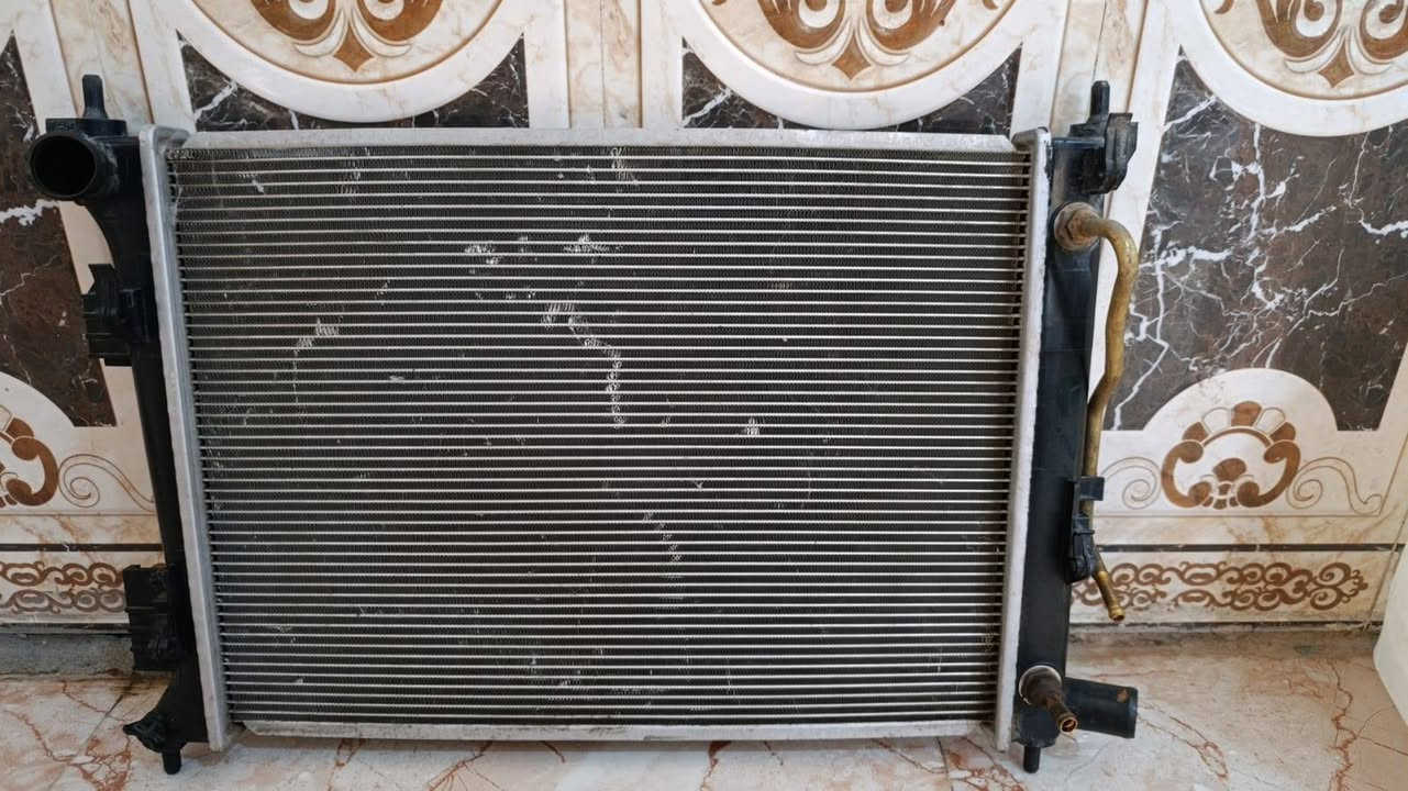 راديتر  اكسنت اصلي  كوري نضيف البيع ***********
