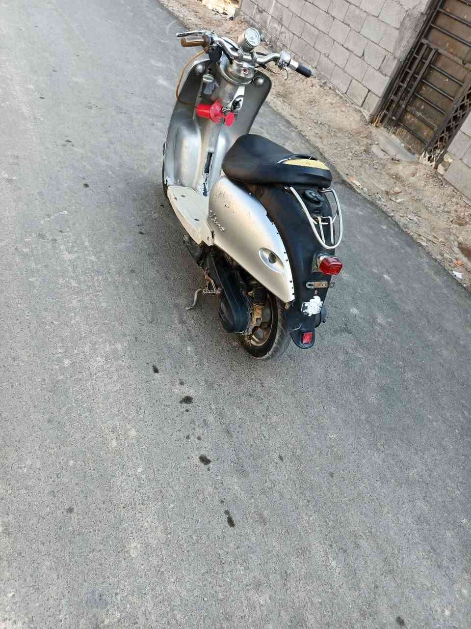 دراجه 60كلاسك للبيع خبط السعر 175وبيه مجال مكان ناصريه قلعه سكر لاستفسار ***********/‏‪***********‬‏
